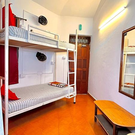 Mitra Hostel 瓦加托 外观 照片