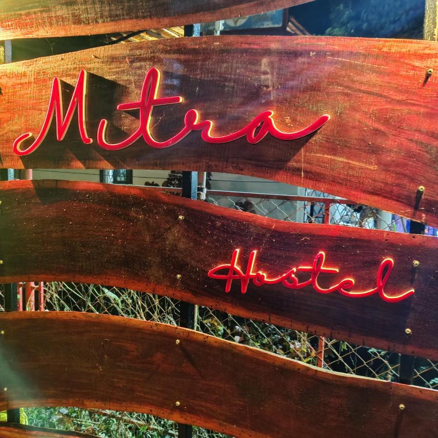 Mitra Hostel 瓦加托 外观 照片