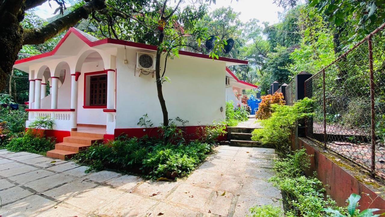 Mitra Hostel 瓦加托 外观 照片