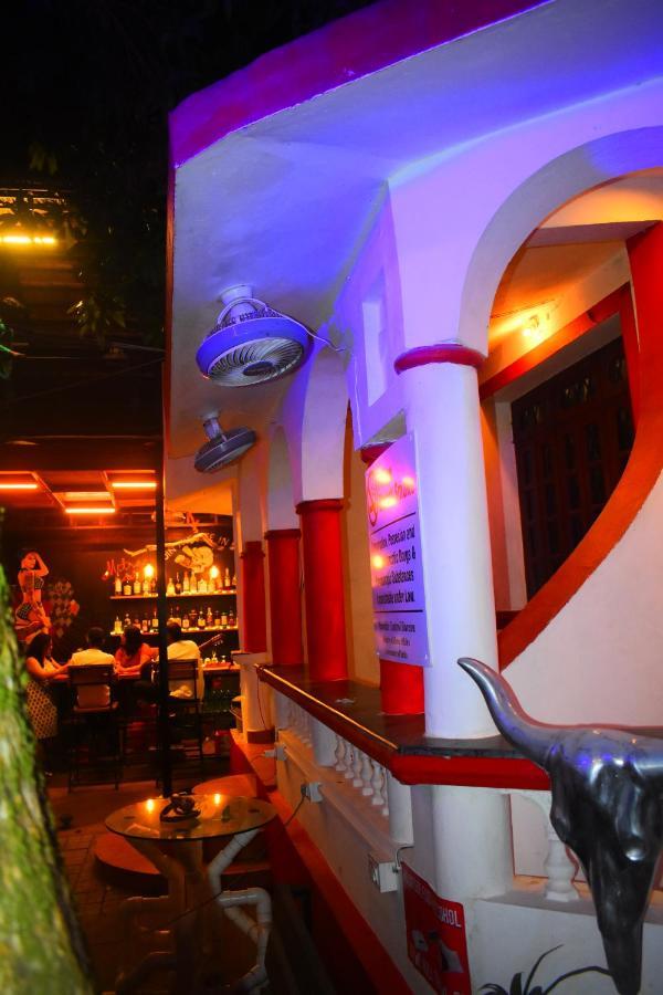Mitra Hostel 瓦加托 外观 照片
